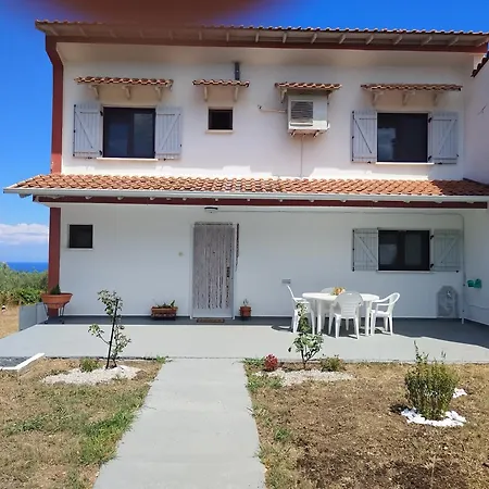 Mare E Monti Литохоро